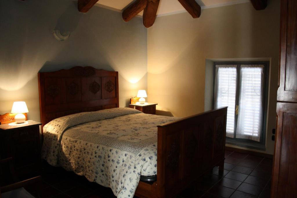 Appartement Cà Veja à Montà Chambre photo